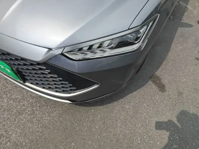 BYD Qin PLUS — Фото автомобиля 23