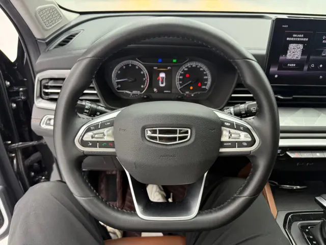 Geely Vision X6 — Фото автомобиля 7