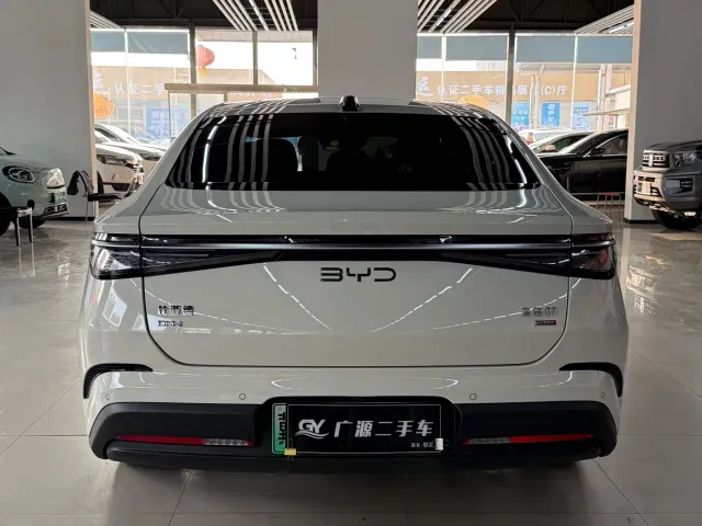 BYD Seal 07 DM-i — Фото автомобиля 5