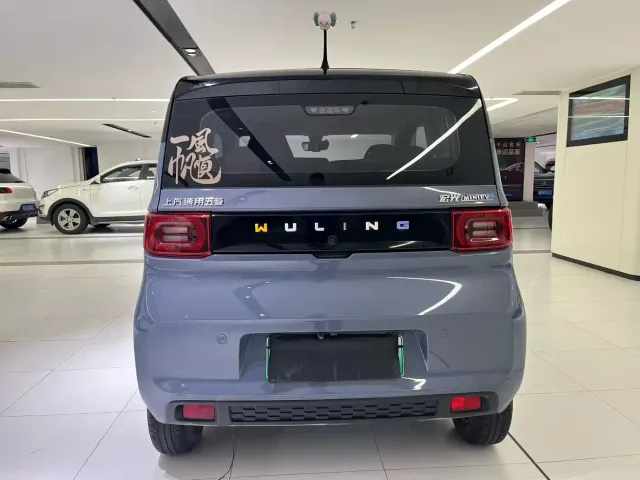 Wuling Hongguang Mini EV — Фото автомобиля 9