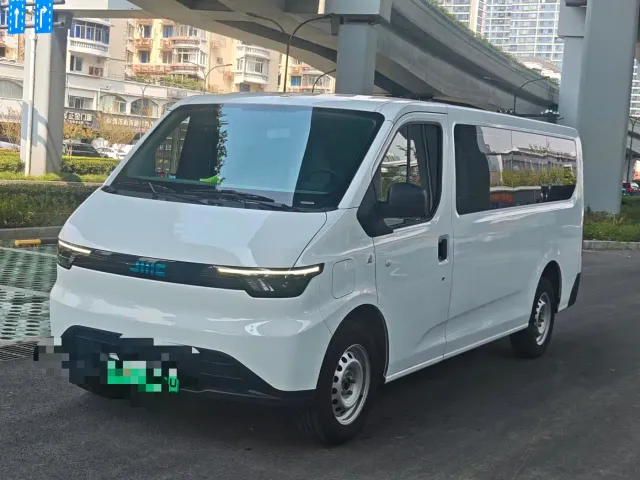 Фотография автомобиля — JMC E-Fushun