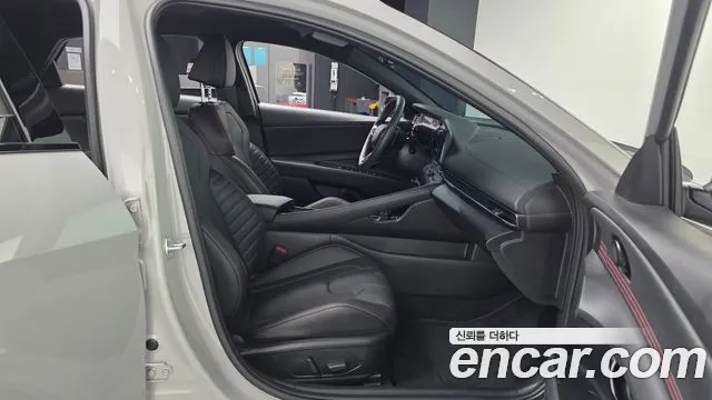 Hyundai AVANTE Новый Avante (CN7) — Фото автомобиля 11