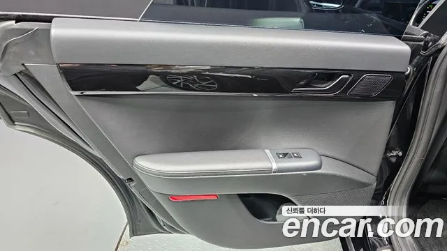 Hyundai Grandeur Grandeur (GN7) — Фото автомобиля 22