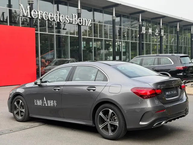 Mercedes-Benz A-Class — Фото автомобиля 4