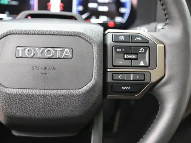 Toyota Prado — Фото автомобиля 17