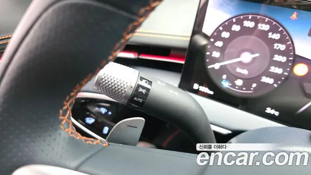 Genesis GV70 2.5T Бензин AWD — Фото автомобиля 22