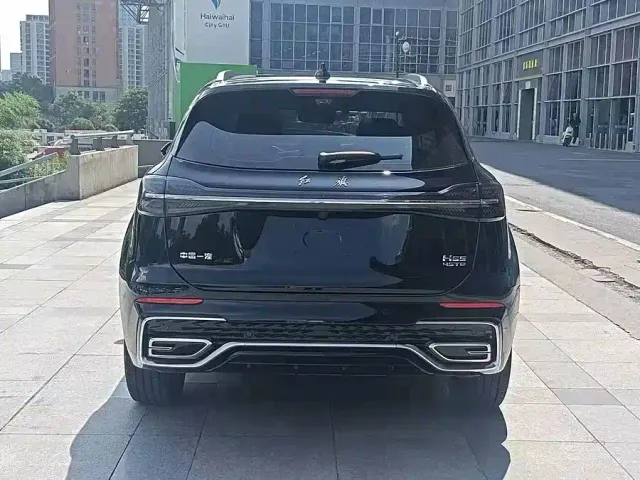 Hongqi HS5 — Фото автомобиля 5