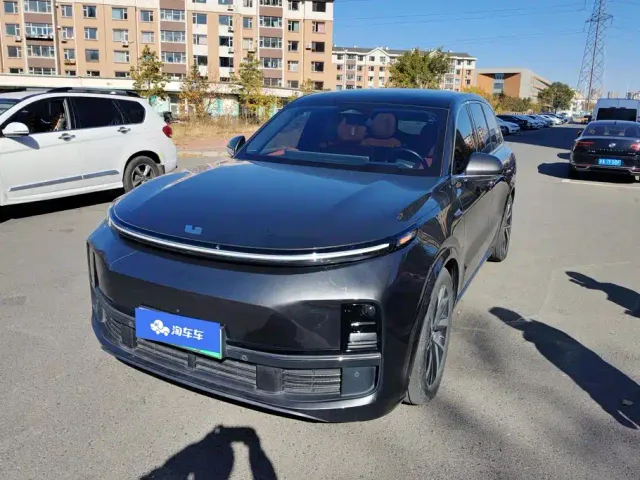 Фотография автомобиля — Li Auto L8