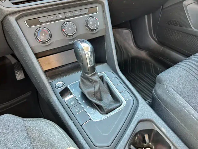 Volkswagen Tharu — Фото автомобиля 18