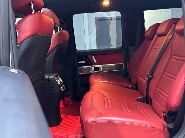 Mercedes-Benz G-Class — Фото автомобиля 11