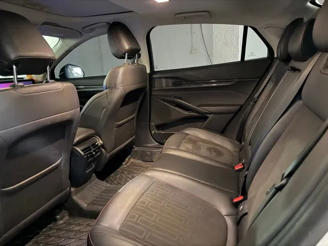 Ford Mondeo — Фото автомобиля 5