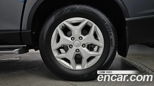 KG_Mobility_Ssangyong Rexton Новый Rexton Sport Дизель 2.2 4WD — Фото автомобиля 22