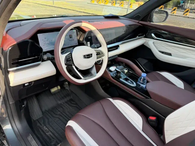 Geely Xingyue L — Фото автомобиля 11