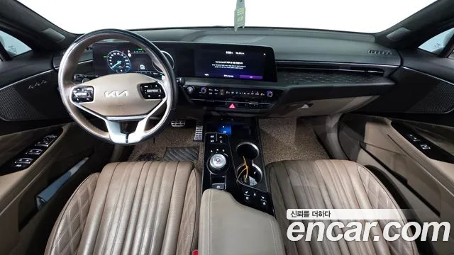 Kia K8 Hybrid — Фото автомобиля 10