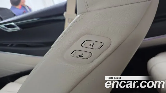 Genesis GV80 2.5T Бензин AWD — Фото автомобиля 23