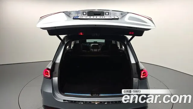 Mercedes-Benz GLE-Class — Фото автомобиля 20