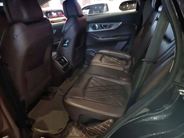 Chery Tiggo 8 PLUS — Фото автомобиля 16