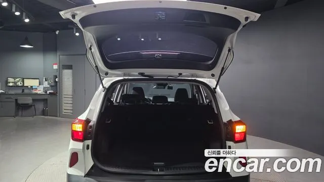 Kia Seltos Seltos Бензин 1.6 турбо 2WD — Фото автомобиля 20
