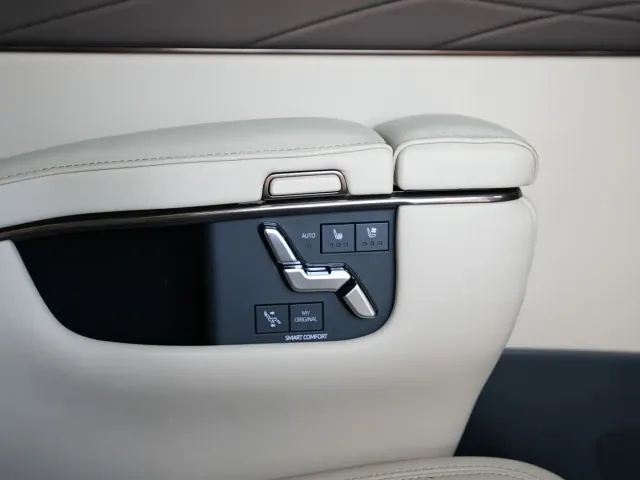Toyota Alphard — Фото автомобиля 19