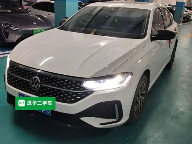 Фотография автомобиля — Volkswagen Lavida