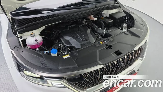 Kia Carnival Generation 4 — Фото автомобиля 9