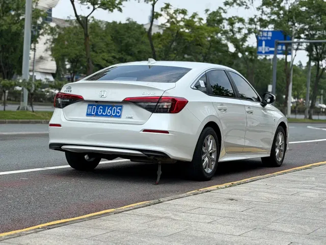 Honda Civic — Фото автомобиля 4