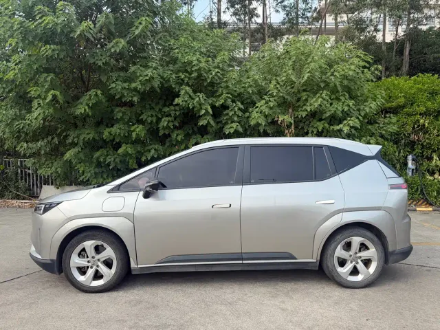 Hycan Z03 — Фото автомобиля 7