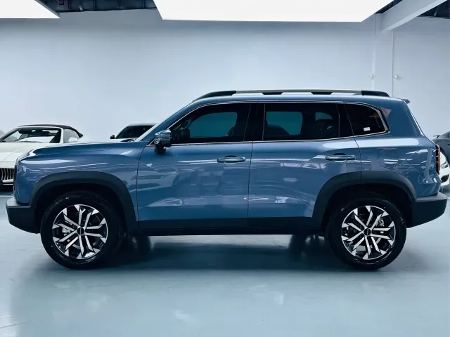 Haval Big Dog — Фото автомобиля 12
