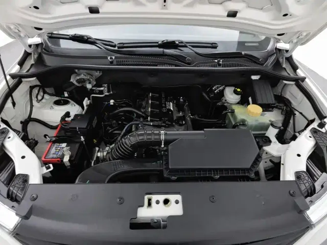 Wuling Hongguang — Фото автомобиля 6