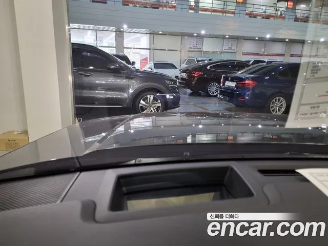 Hyundai Santafe Santa Fe (MX5) Бензин 2.5T 2WD — Фото автомобиля 14
