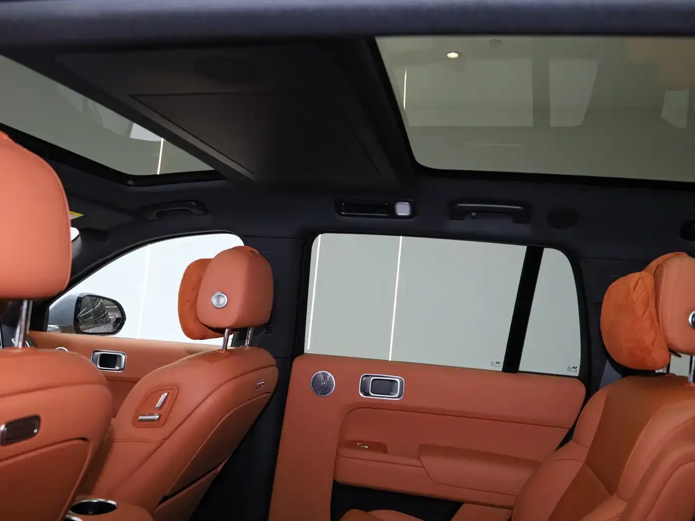 Li Auto Li Xiang L9 2025 Ultra Smart Renewal Edition — Фото автомобиля 12