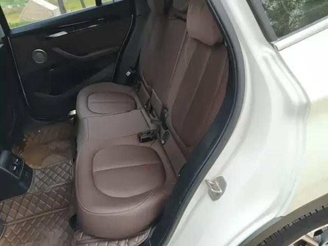BMW X1 — Фото автомобиля 16