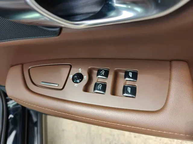 Volvo S90 — Фото автомобиля 16