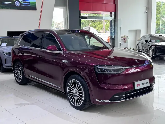 Aito M7 — Фото автомобиля 3