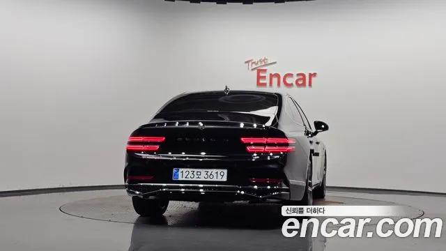Genesis G80 RG3 — Фото автомобиля 4