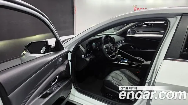 Hyundai Avante — Фото автомобиля 15