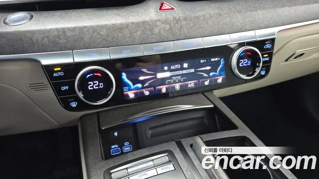 Genesis G80 — Фото автомобиля 16