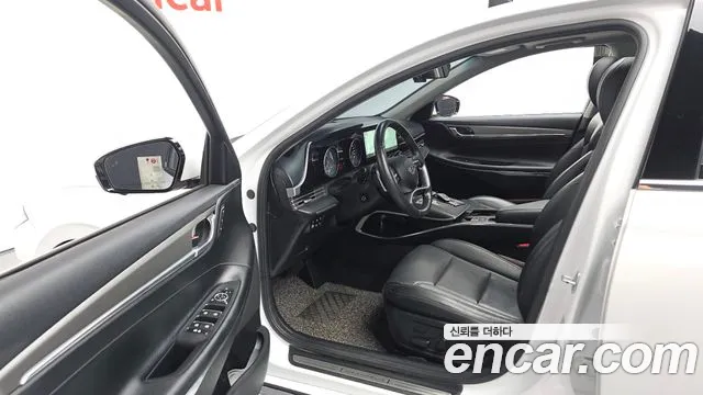 Hyundai Grandeur Exclusive — Фото автомобиля 10