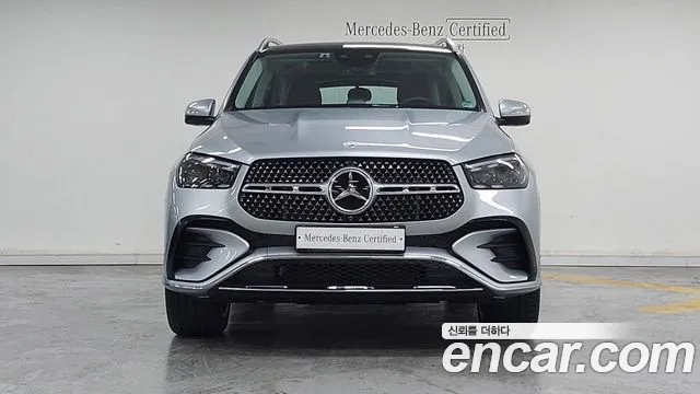 Mercedes-Benz GLE-Class — Фото автомобиля 3
