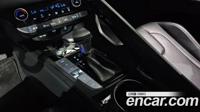 Hyundai AVANTE Новый Avante (CN7) — Фото автомобиля 9