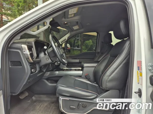 Ford F350 — Фото автомобиля 13