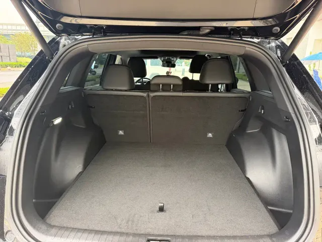 Geely Xingyue L — Фото автомобиля 13