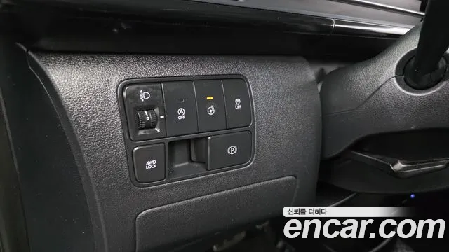 Hyundai Staria Staria 4WD Lounge 9 мест — Фото автомобиля 14