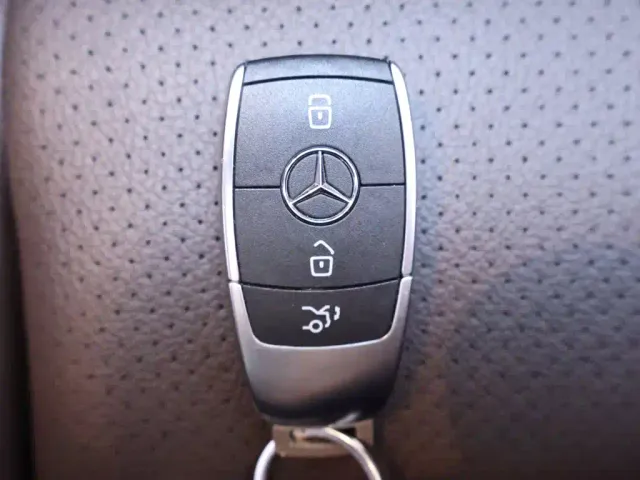 Mercedes-Benz GLE-Class — Фото автомобиля 25