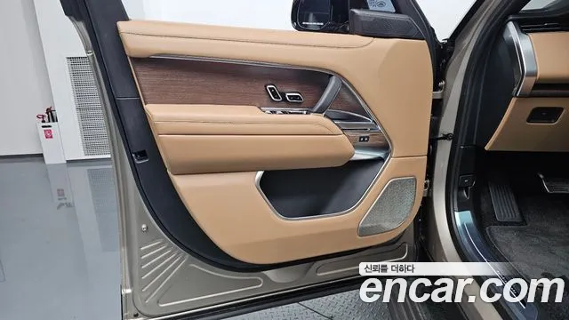 Land Rover Range Rover — Фото автомобиля 18