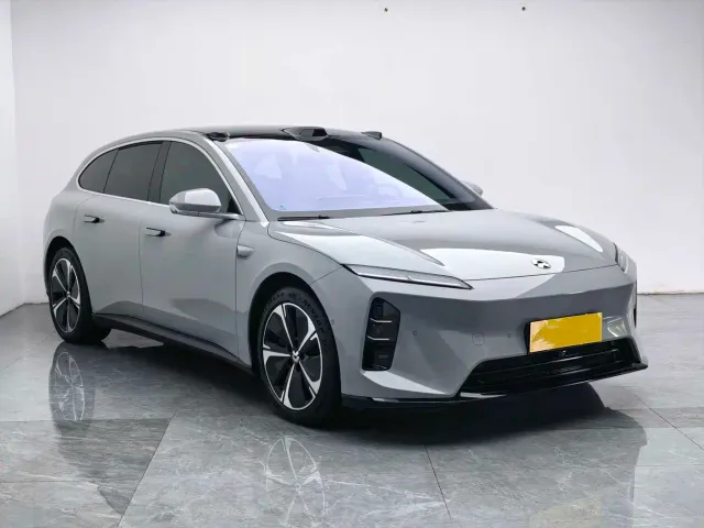 Nio ET5 Touring — Фото автомобиля 6
