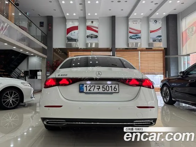 Mercedes-Benz E-Class W214 — Фото автомобиля 4