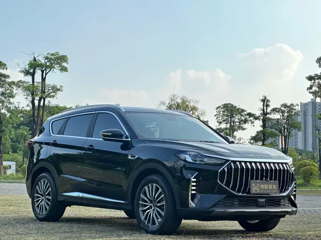 Jetour X70 Plus — Фото автомобиля 3