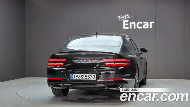 Genesis G80 Бензин 2.5 турбо AWD — Фото автомобиля 4