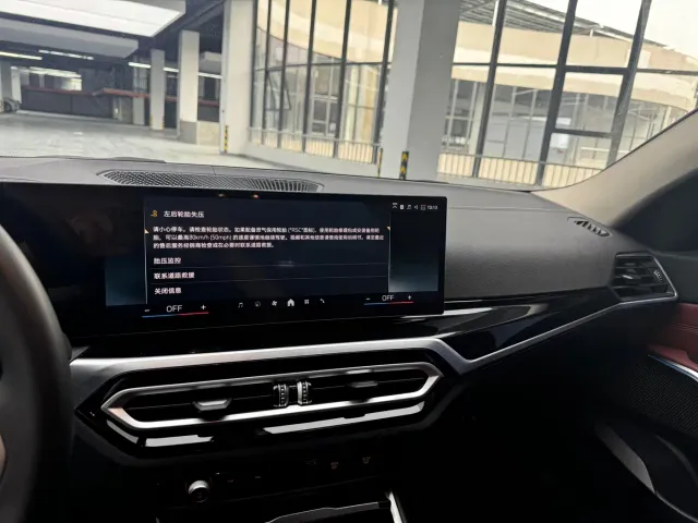 BMW i3 — Фото автомобиля 6